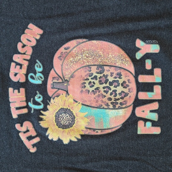 EUC Fall v-neck t-shirt - Picture 2 of 6